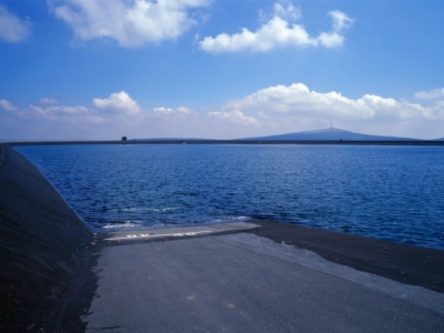 dl_strane_01_2002